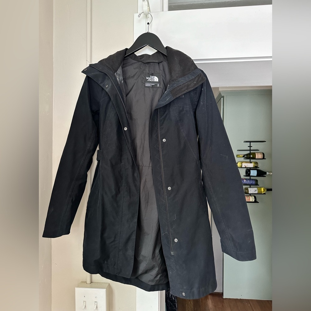 The North Face Suede-like Raincoat | Black | Size XS